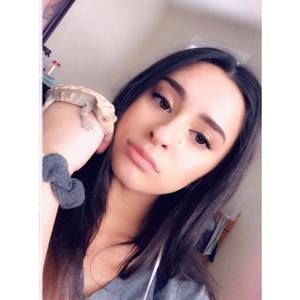 Meet your Posher, Laurynn